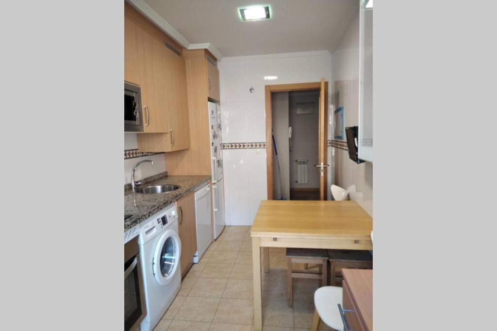 Ferienwohnung La Terraza De La Florida Terraza 225 M2 Oviédo Exterior foto